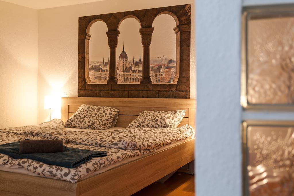 Feel At Home Apartment Budapest Exteriör bild